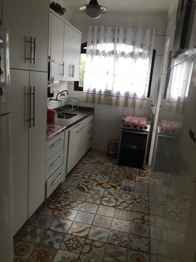 Apartamento Enseada Гуаружа Экстерьер фото